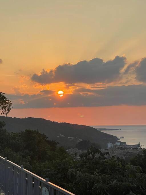 Vila Pyramid Point Manor Ocho Rios Exteriér fotografie